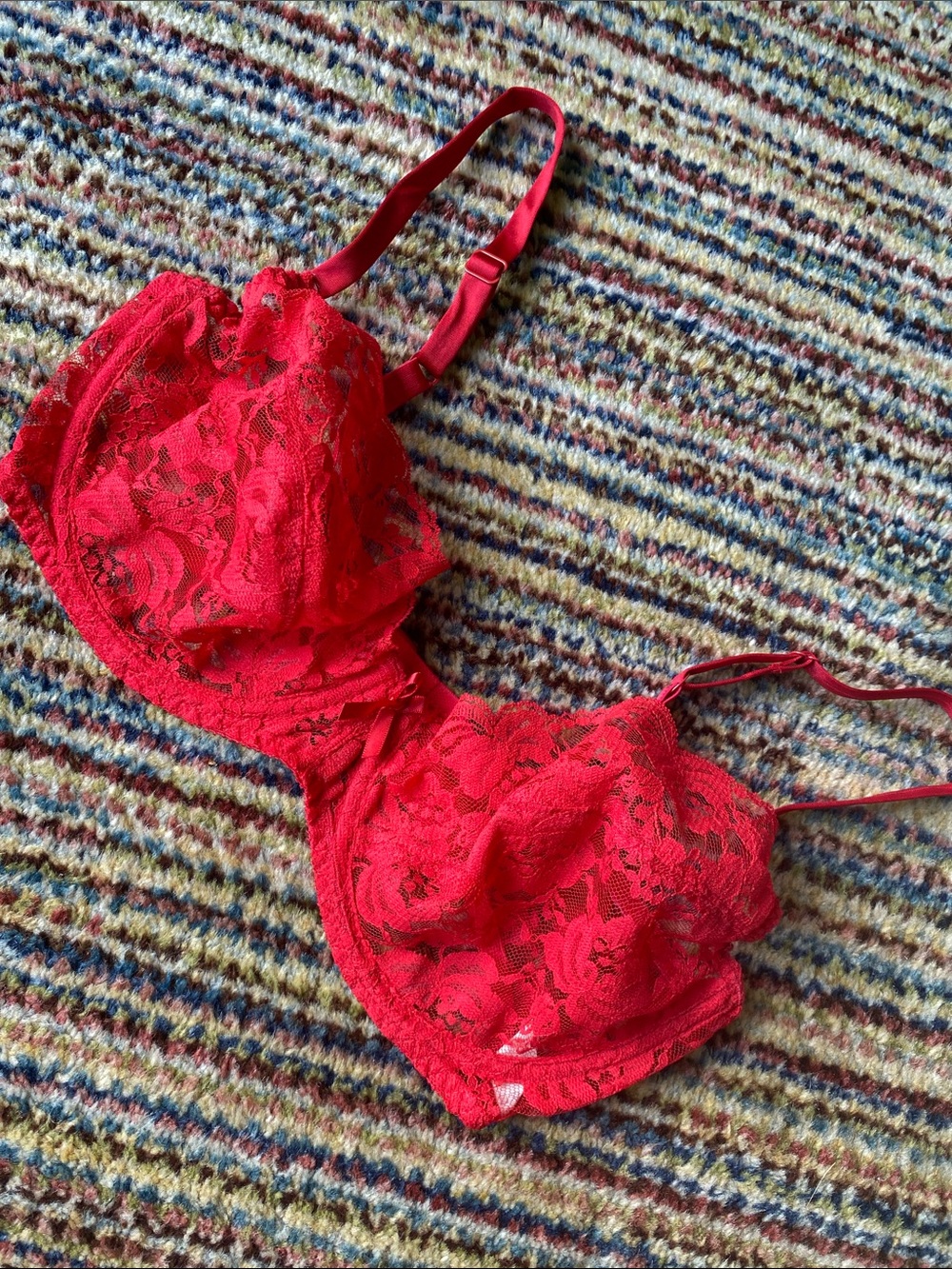 Jezebel Red Lace Underwire Bra - 36D